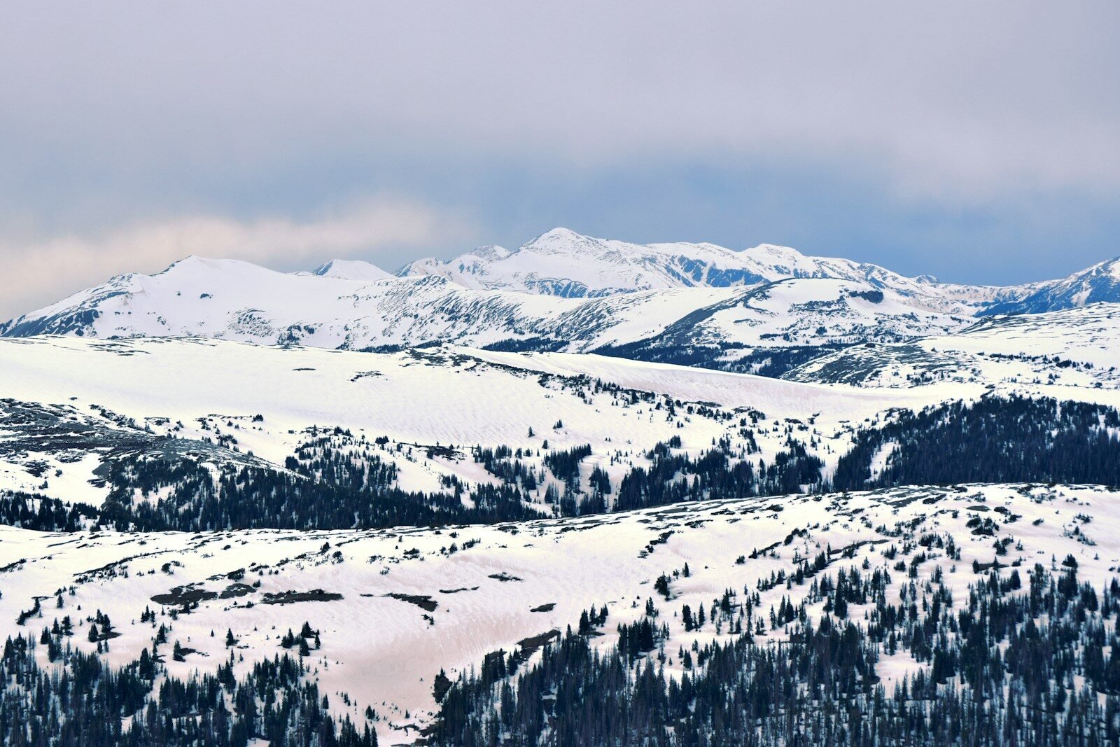 rocky mountain national park early snow