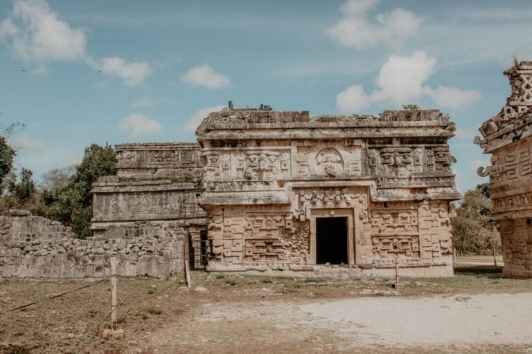 exploring-ancient-ruins-in-mexico-1582