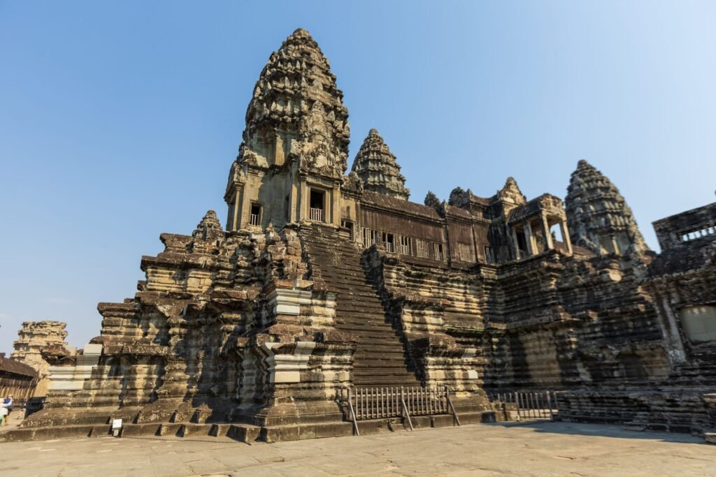 temple-hopping-in-cambodia-1875